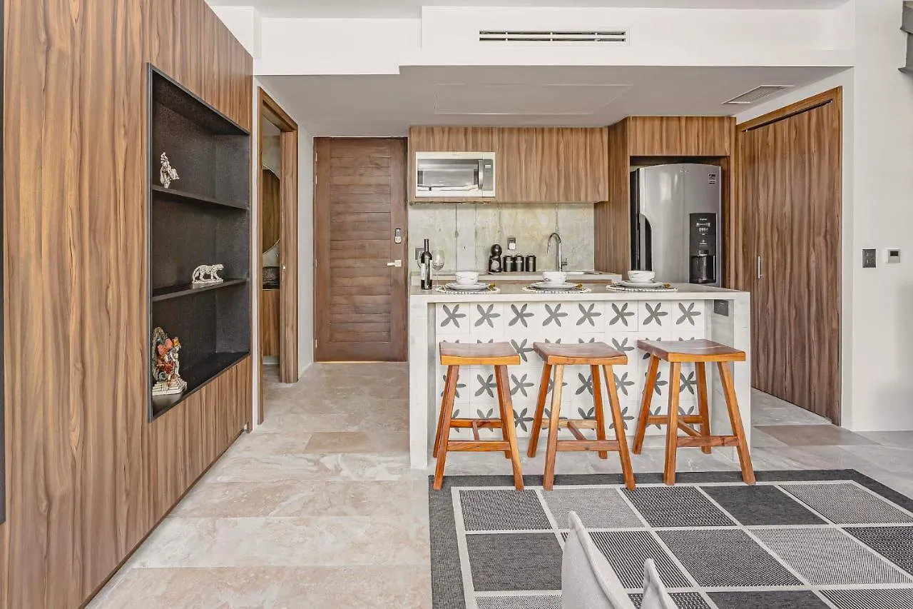 Luxury Condos Tulum - Private Cenote & Gym 0*,  メキシコ